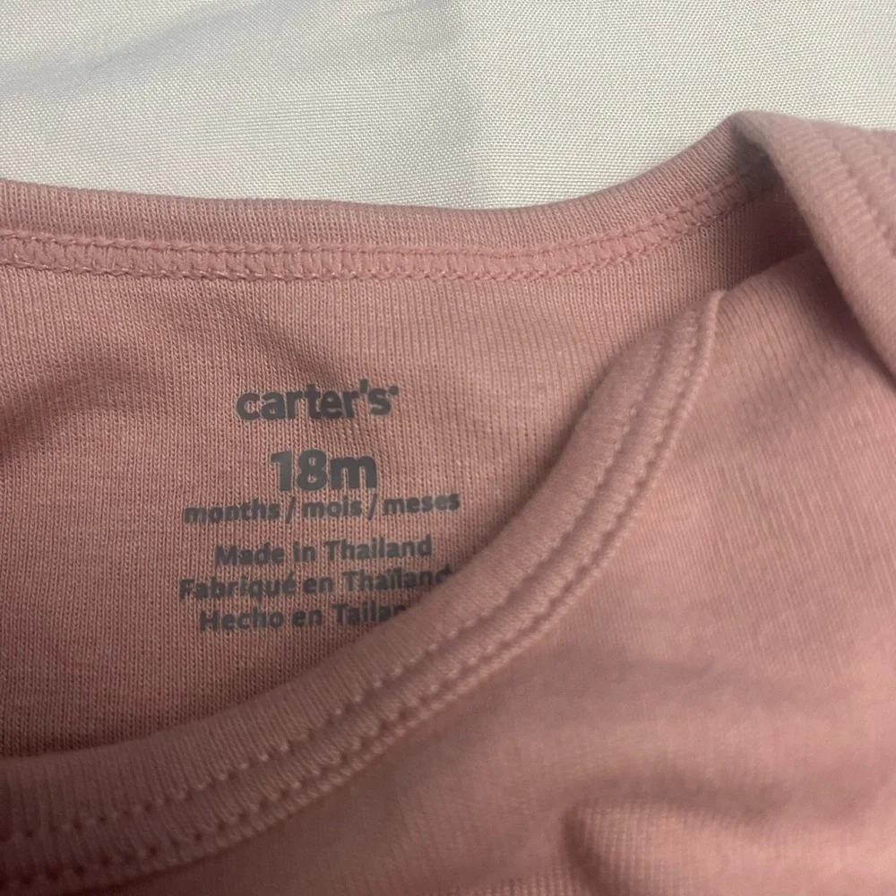 Carter’s baby girl 18 month 3pc set onesie and pants sweater NWOT